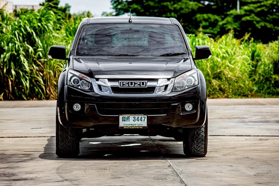 Isuzu D-Max Hi-Lander Cab 2.5 VGS Z ท๊อปปี 2013 เกียร์ธรรมดา สีดำ