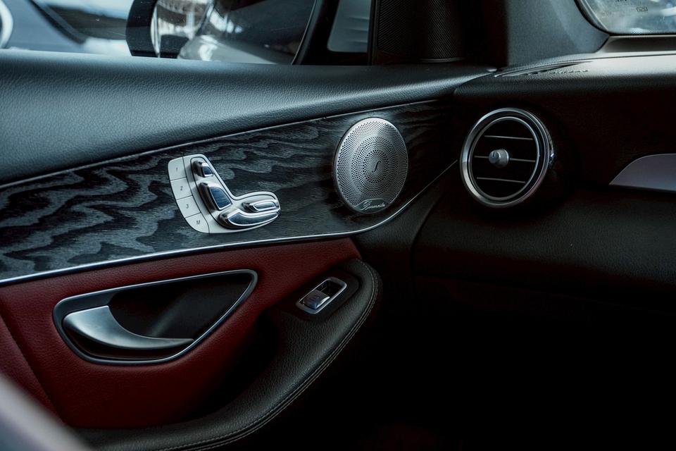 รหัสรถ CBL4125 Mercedes-Benz GLC250d 2.1 AMG Plus Coupe W253 AT 2017 รูปที่ 15