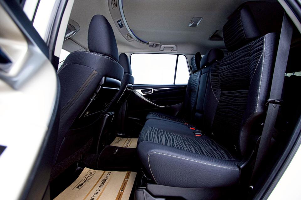 TOYOTA INNOVA 2.8 CRYSTA 2021  9