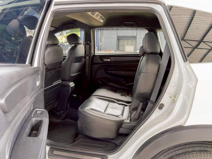 Honda BR-V 1.5 EL ปี จด 2023เจ้าของเดียว รถสวยสภาพพร้อมขับ  13