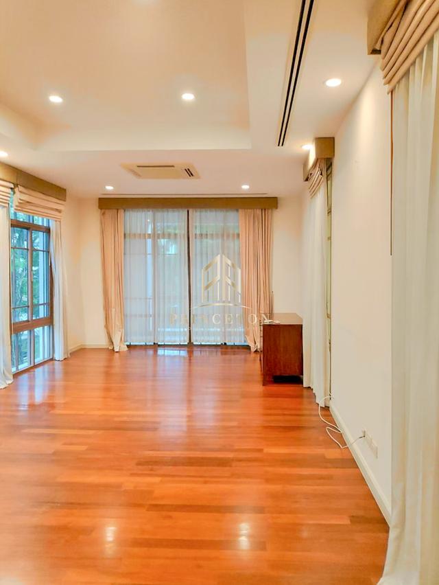Luxury House for Rent Baan Sansiri Sukhumvit 67 12