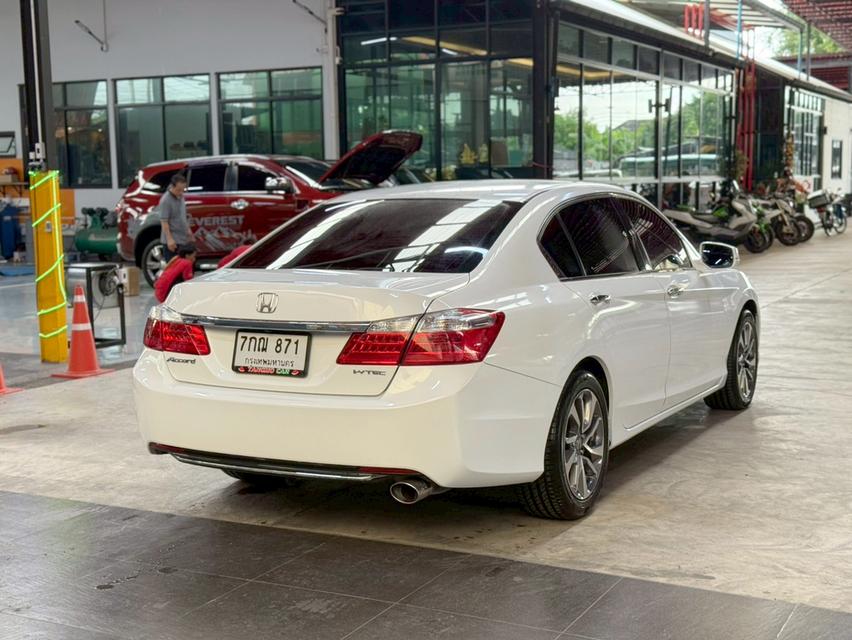 HONDA ACCORD 2.0 EL i-VTEC ปี 2014 4