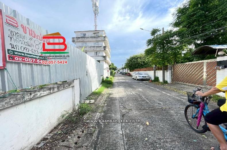 ที่ดินเปล่า ซอยลาดพร้าว 35 แยก 2-5 เนื้อที่ 82 ตร.ว แขวงจันทรเกษม เขตจตุจักร กรุงเทพมหานคร 3