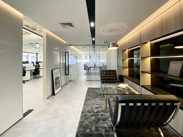 ให้เช่าสำนักงานพร้อมเข้าอยู่ 226 ตร.ม. Asok Tower ชั้น 7 ถนนสุขุมวิท 21 (ซอยอโศก) ใกล้ MRT เพชรบุรี BTS อโศก Terminal 21 1