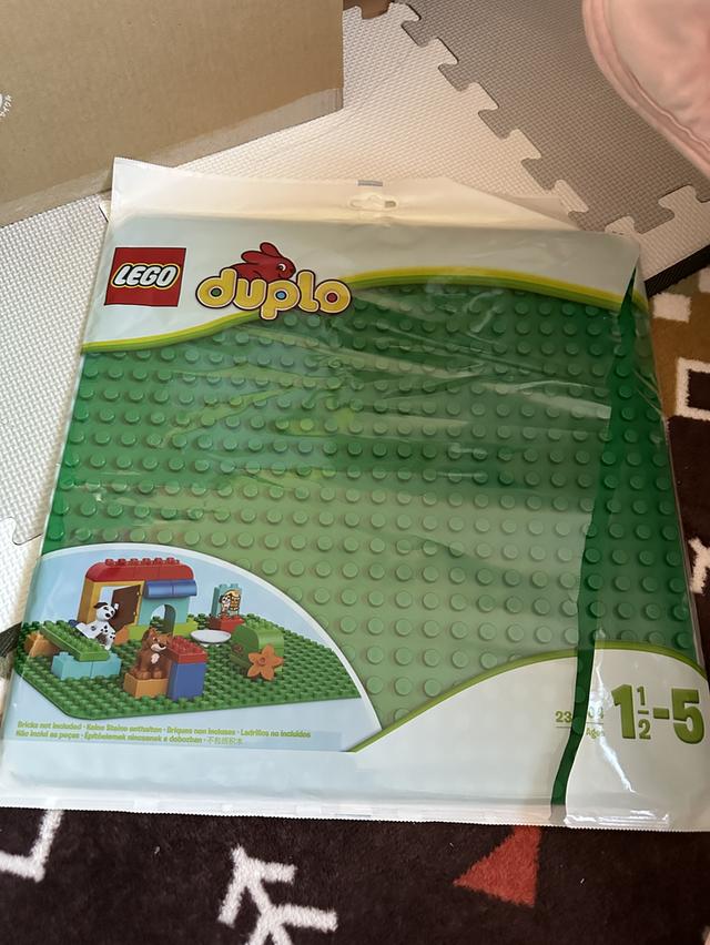 Lego 10864 Large Playground Brick Box และ 2304 Sheet 6