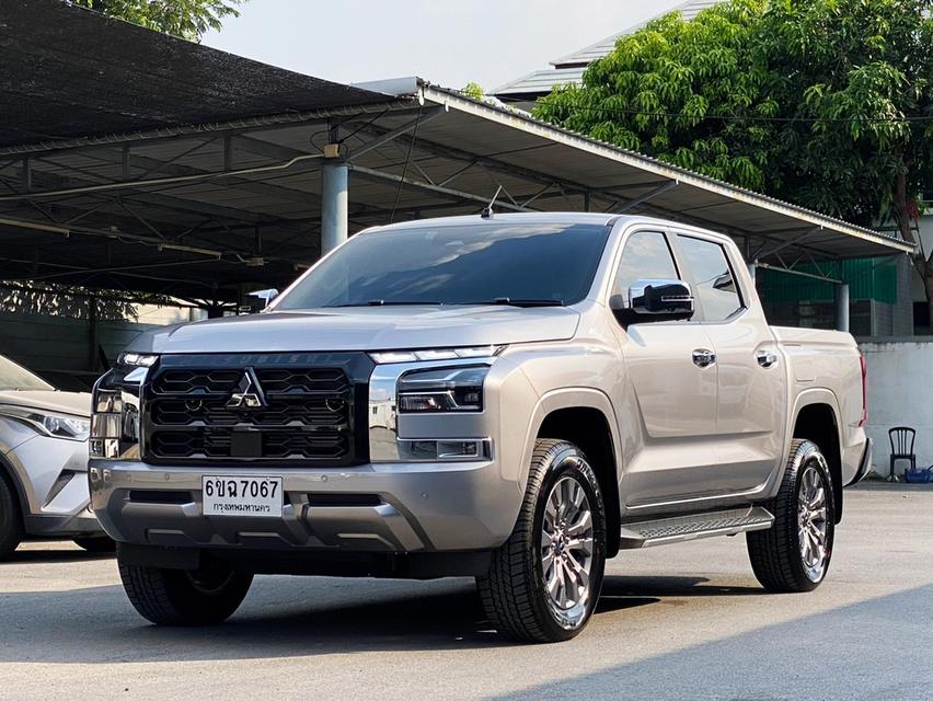 Mitsubishi TRITON Double Cab 2.4 ULTRA 6AT ปี 2023 วิ่ง 9xx km