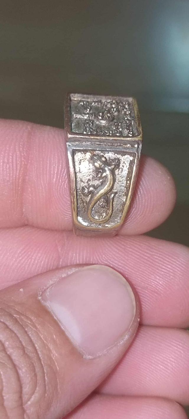 แหวนหลวงพ่อพี่เลี้ยงวัดจอมเกษ 3