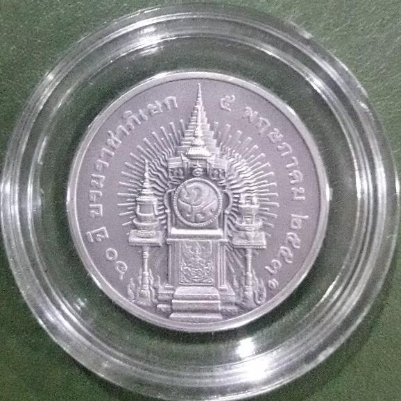 ชุดเหรียญเงินรมดำ ที่ระลึก 60ปี บรมราชาภิเษก ร.9