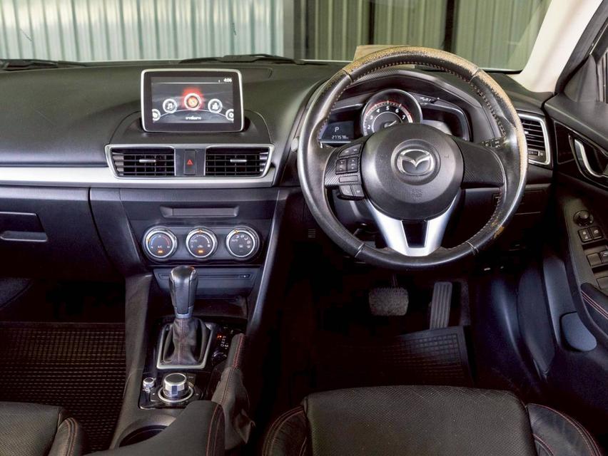 MAZDA 3 2.0S SEDAN ปี จด 2015เจ้าของเดียว ไม่มีอุบัติเหตุ ไม่ติดแก๊ส 12