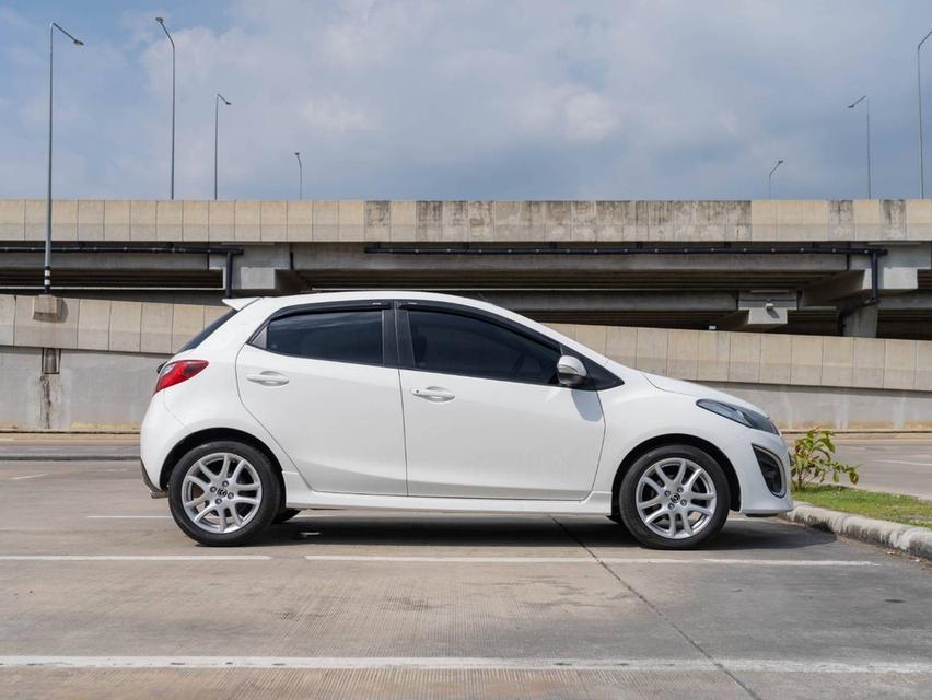 MAZDA 2 1.5 Sport Hatchback 2012 จด 2013 6