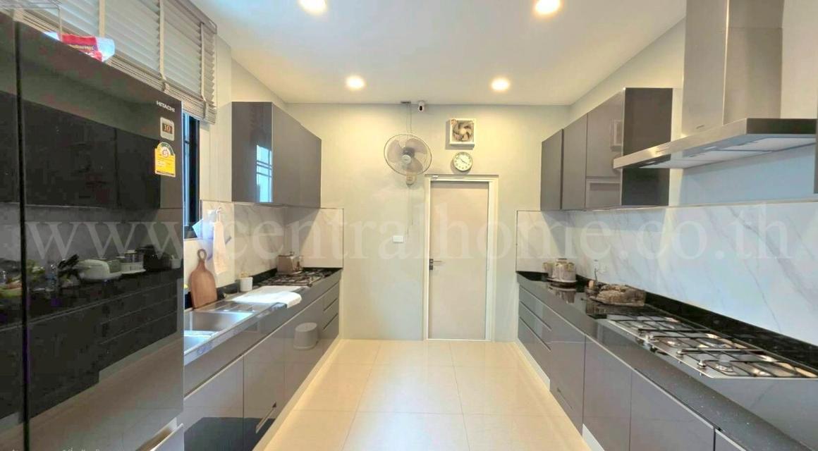 บ้านเดี่ยว เดอะ พาลาซโซ่ ปิ่นเกล้า - บรมฯ แปลงมุม  10