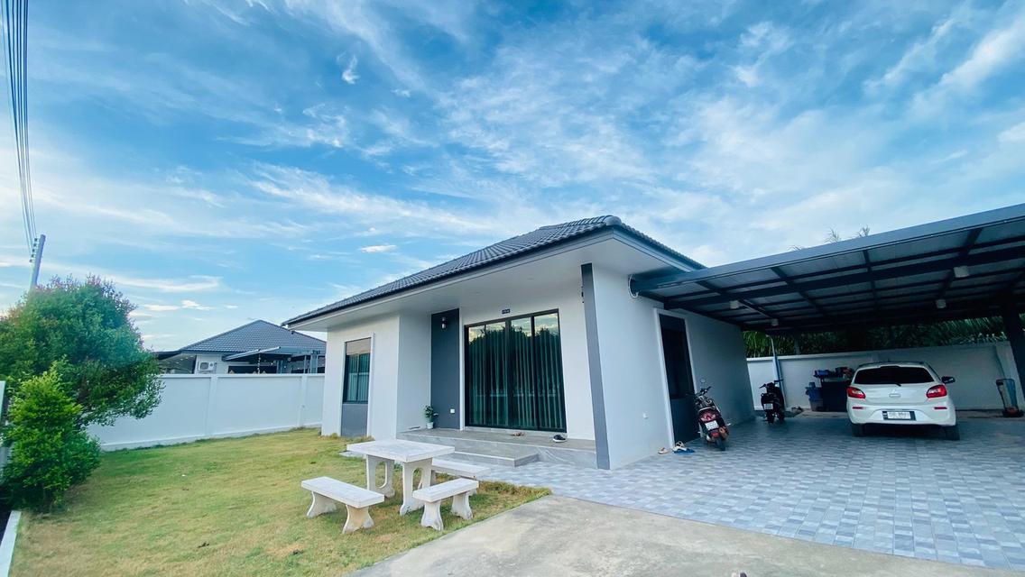 ขายบ้านเดี่ยว 2 ห้องนอน 2 ห้องน้ำ 1 ห้องโถงใหญ่ หน้าร้านขายของ 1 2