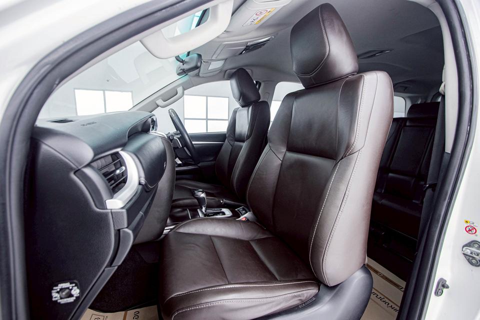 รหัสรถ 1D611 FORTUNER 2.4 V 2018