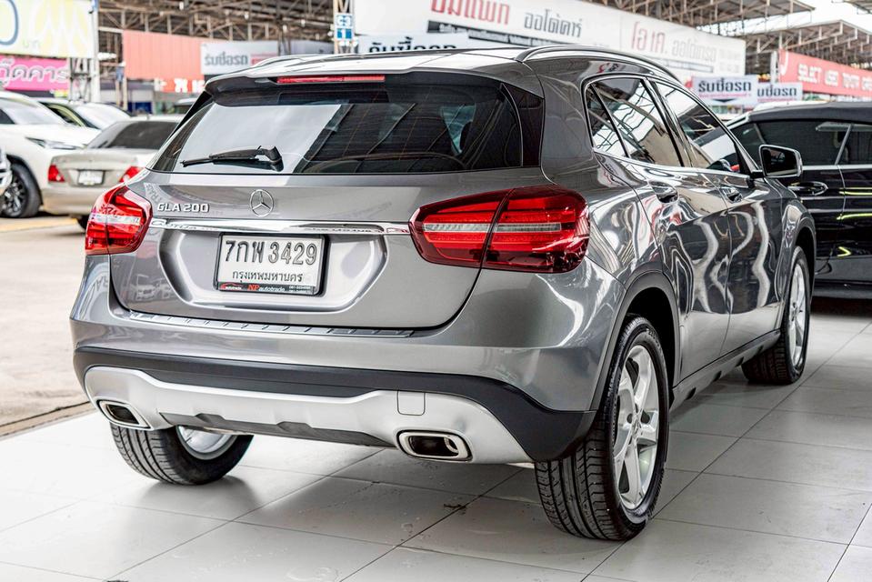 รหัสรถ NP3429 BENZ GLA200 URBAN 2018 8
