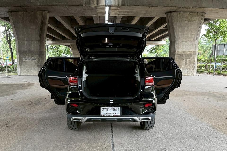 MG ZS 1.5 X+ Sunroof AT ปี 2022 9