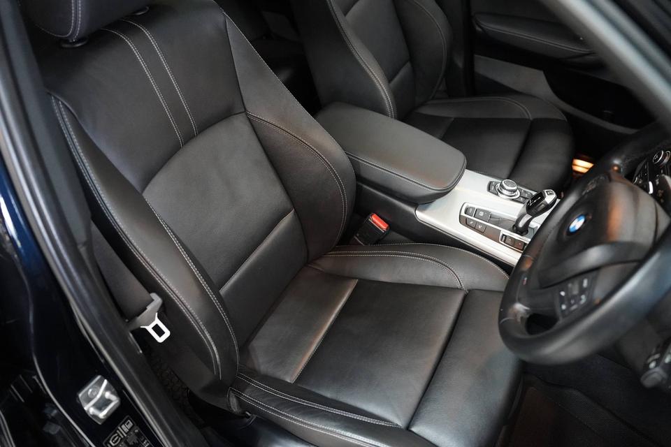 BMW X3 xDrive35i M-Sport F25 ปี 2015 รูปที่ 6
