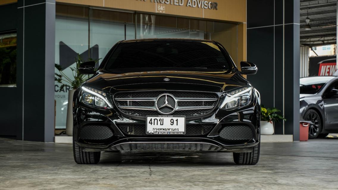 (แจ้งรหัสรถ CBL91) Mercedes-Benz C350e 2.0 Avantgarde AT 2018 รูปย่อยที่ 4
