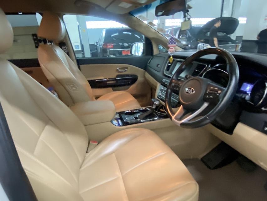 ขายรถ Kia Grand Carnival EX ปี 2021 6