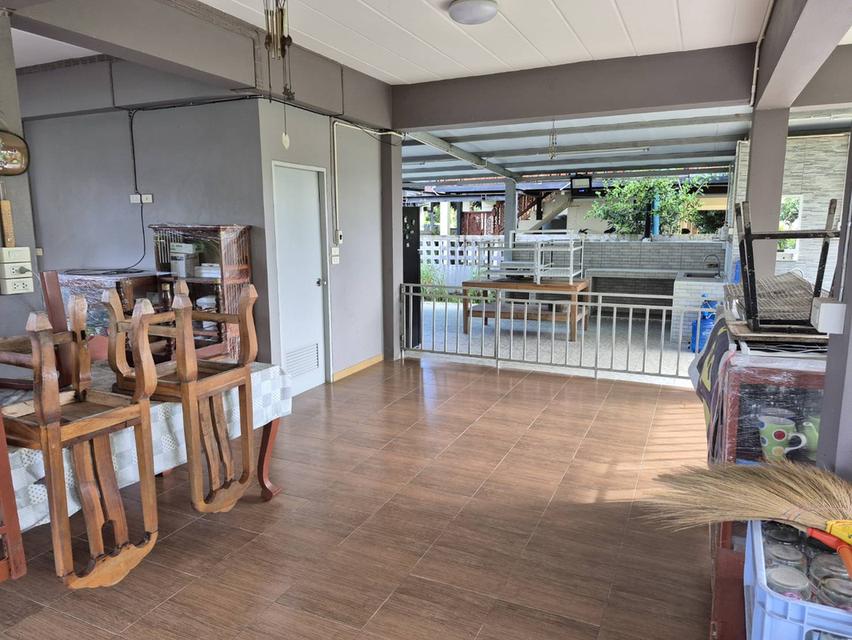 บ้านเดี่ยว 2 หลัง พร้อมที่ดิน 16