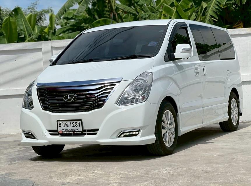 HYUNDAI GRAND STAREX 2.5 VIP 2011 