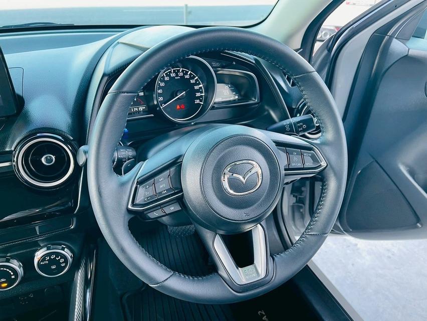 MAZDA mazda2 1.3S Sport รูปที่ 7