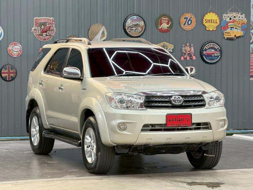 TOYOTA FORTUNER 2.7 V 2WD ปี 2009