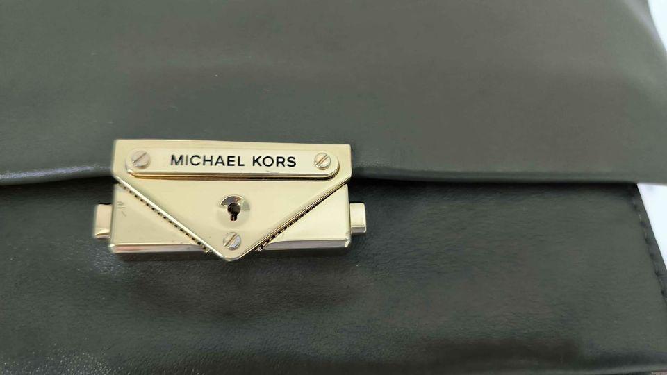 กระเป๋า Michael Kors 5