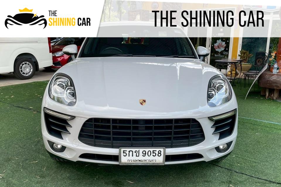 Porsche Macan 2.0 Turbo Auto 4WD ปี 2016