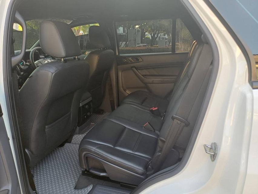 ปี 2018 FORD EVEREST 2.2 SUNROOF AUTO มี BOOK SERVICE 17