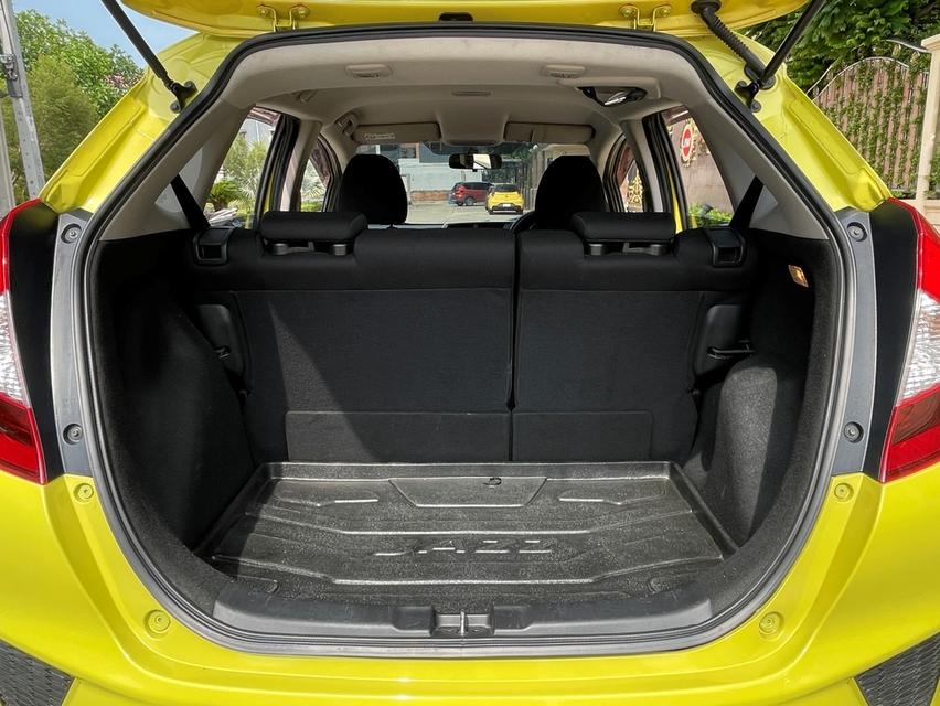 HONDA JAZZ GK 1.5 SV ปี 2014 เกียร์AUTO สภาพนางฟ้า 10