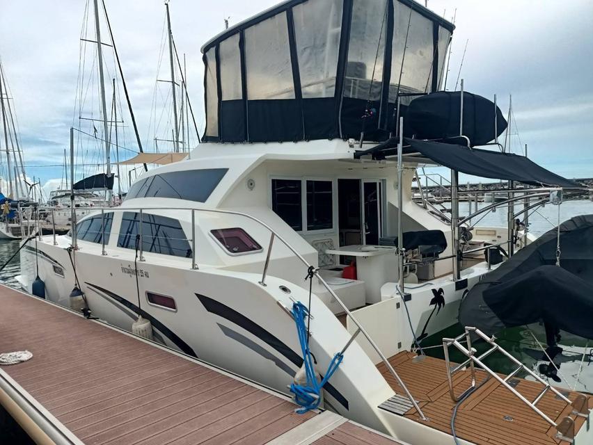 เรือคาตามารัน Island Spirit 390 แรงม้า ปี 2013