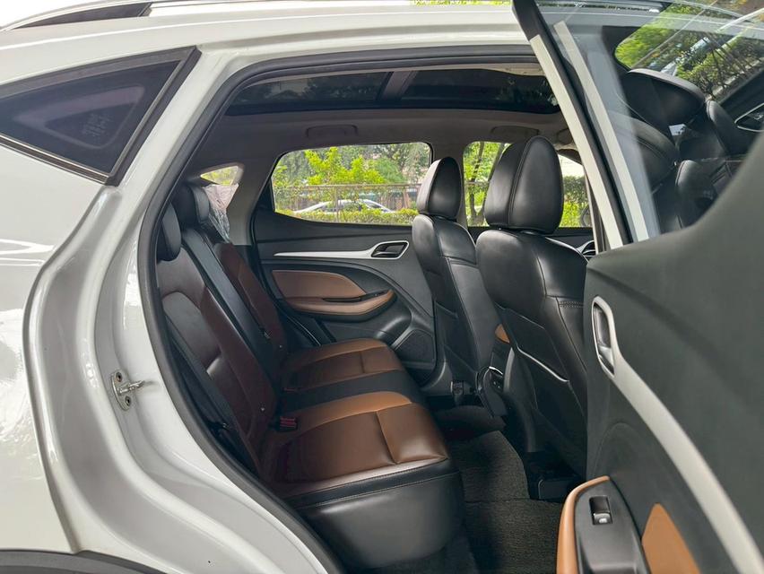 🚗 2021 MG ZS 1.5 X+ Sunroof AT รูปที่ 15