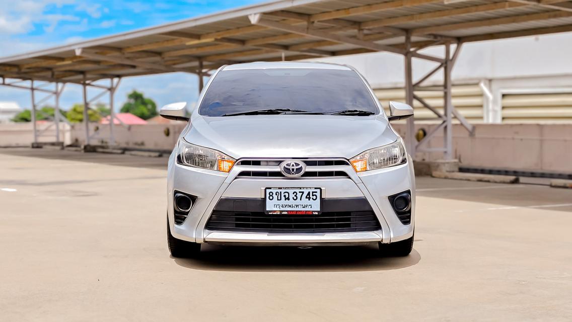 ดาวน์ 0% toyota yaris 1.2 E. ปร 2014