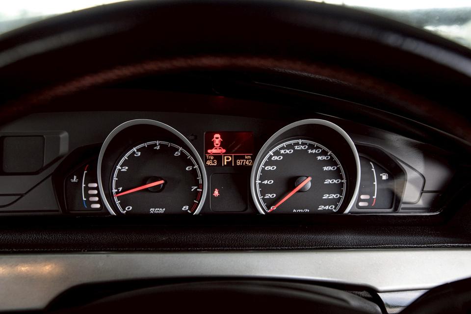 รหัสรถ GT2348 MG 6 1.8 ปี 2015 16