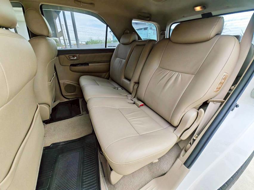 ขาย TOYOTA FORTUNER 3.0 V 4WD ปี 2012 7