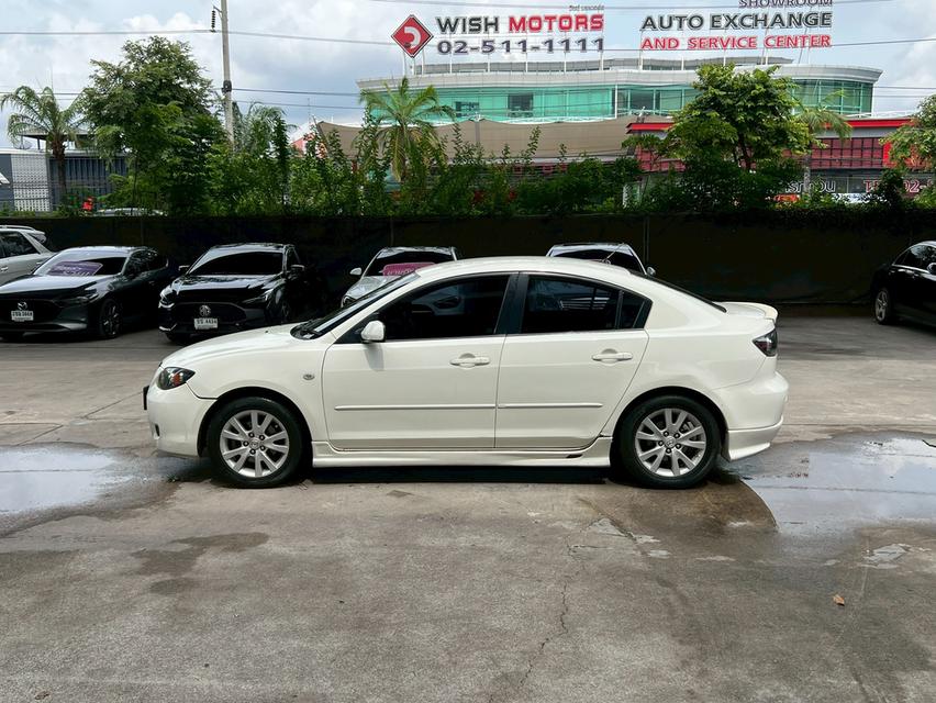 Mazda 3 8