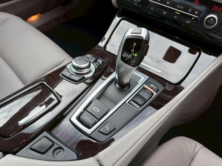 #BMW 520D F10 ปี13 ดีเซล รูปที่ 12