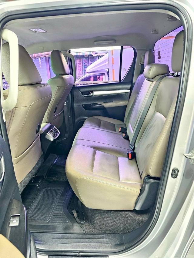 Toyota Hilux Revo Doublecab 2.4H Auto 2015/16 รูปที่ 13
