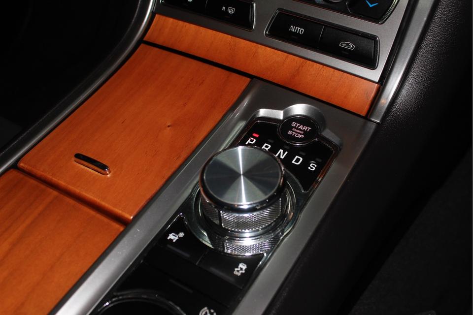 รหัสรถ JRS4121 2012 JAGUAR XF 3.0 V6 PRIMIUM LUXURY  12