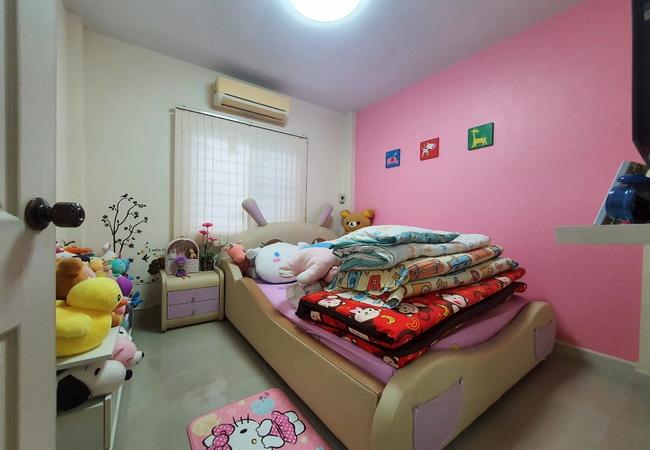 ขายทาวน์เฮ้าส์ หมู่บ้านซื่อตรง สายไหม ซอยหทัยราษฎร์ 98 เนื้อที่ 20 ตร.ว. บ้านสวย พร้อมอยู่ 7