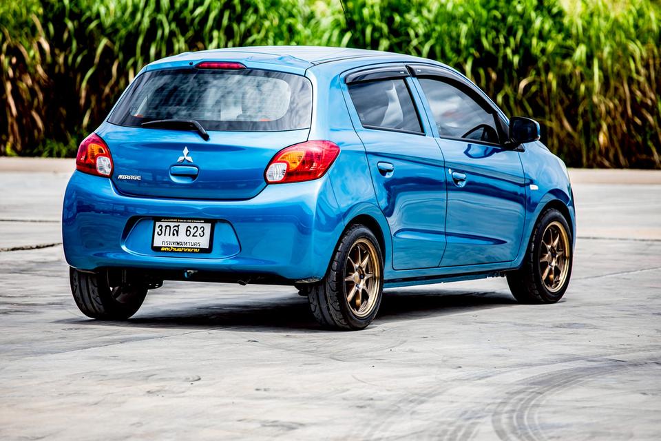 Mitsubishi Mirage 1.2 GL ปี 2013 เกียร์ธรรมดา สีฟ้า 6