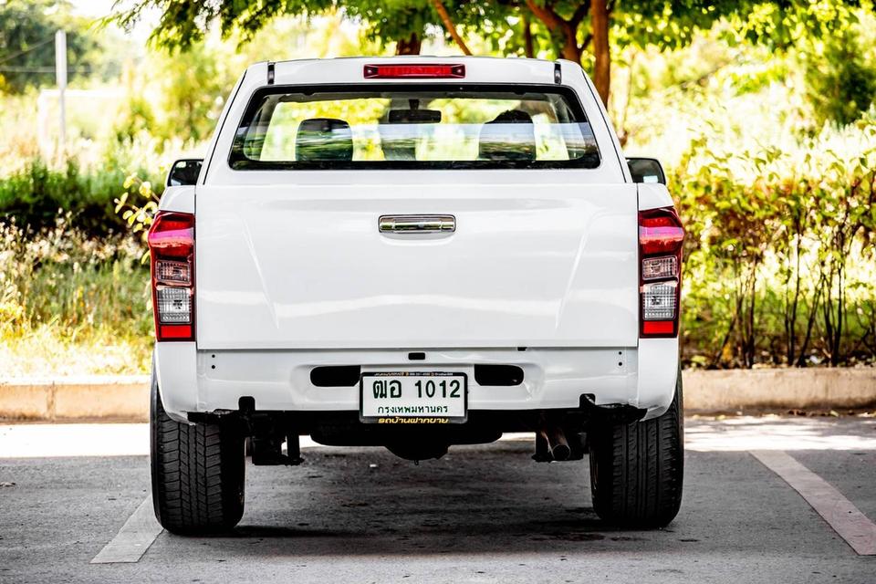 Isuzu D-Max Space Cab 2.5 ดีเซล ปี 2013 สีขาวเกียร์ธรรดา  6