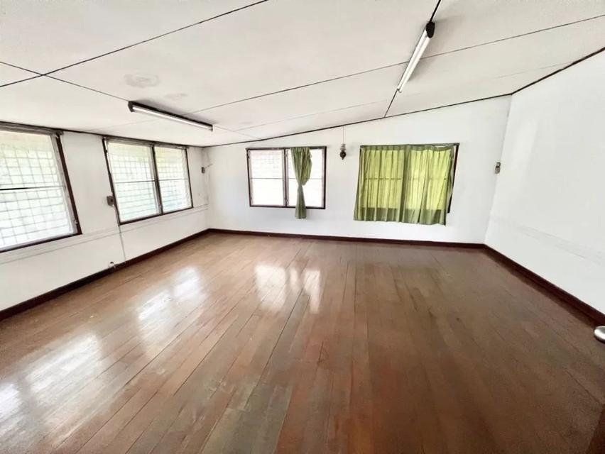 ให้เช่าโรงงานพร้อมสำนักงาน ใกล้ถนนสุขุมวิท และ ถนนแพรกษา เมืองสมุทรปราการ BRE25372 8