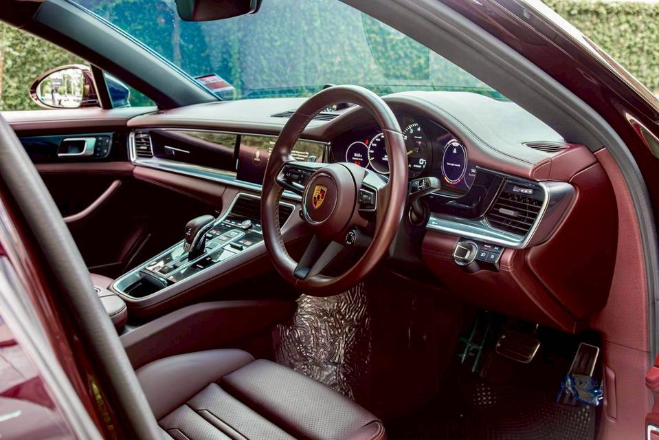2023 Porsche Panamera 4 E-Hybrid Executive ไมล์ 6,000 ใหม่กริ๊บ แต่คุ้มกว่าป้ายแดงตั้ง 3.ล้านบาท 9