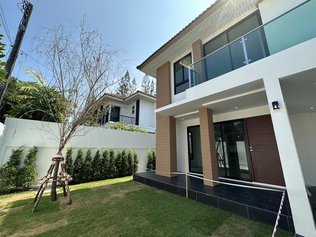 For Sale : Kohkaew, 2-story detached house, 3 Bedrooms, 3 Bathrooms 2