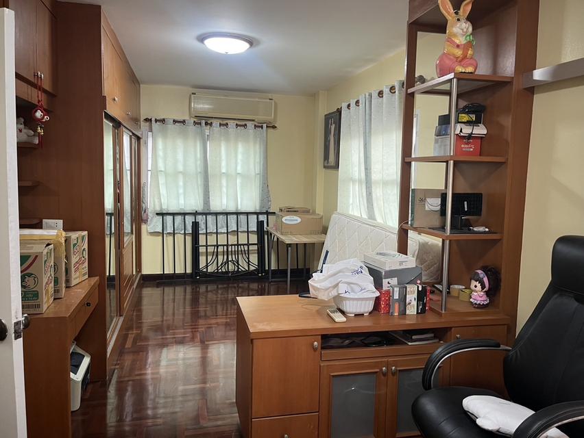 ขายบ้านเดี่ยว 2 ชั้น รีโนเวทใหม่ พร้อมเข้าอยู่ 14