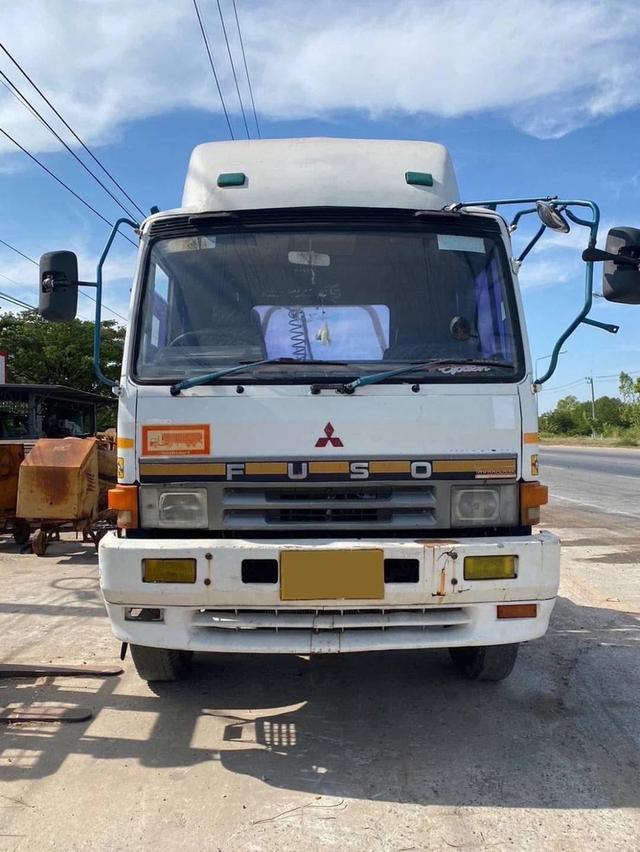 Mitsubishi Fuso 220 แรงม้า ปี 2001