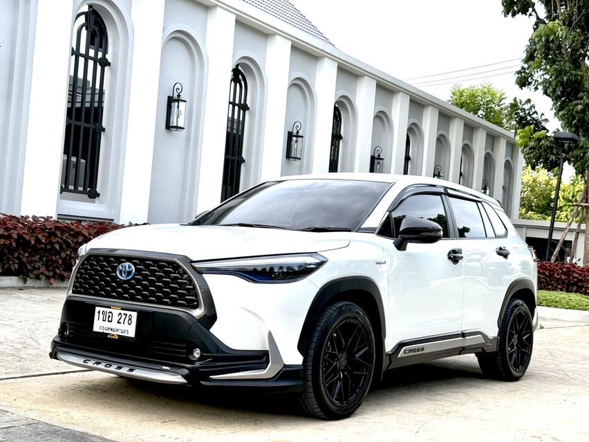 TOYOTA COROLLA CROSS 1.8 HYBRID PREMIUM ปี 2021