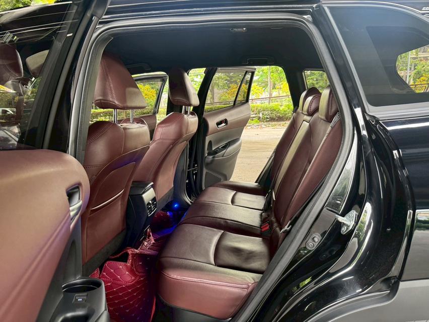 ขายรถ Toyota Corolla Cross 1.8 Hybrid Premium ปี 2022 สีดำ เกียร์ออโต้ 12