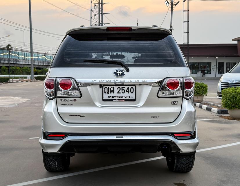 ขาย Toyota Fortuner 3.0V 4wd ปี12 6